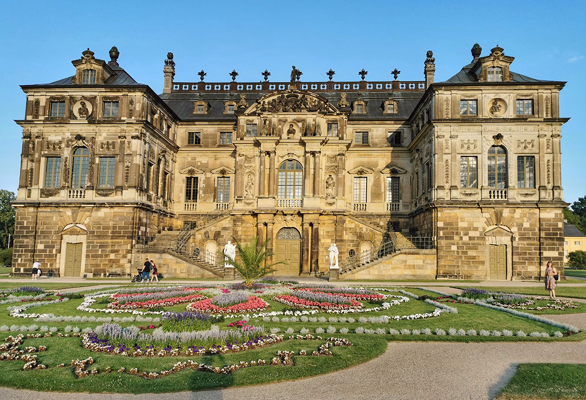 Δρέσδη: Από τη Μεσαιωνική Ιστορία στη Σύγχρονη Αρχιτεκτονική 22 Σύγχρονη Δρέσδη: Ένας Κόμβος Μοντέρνας Αρχιτεκτονικής