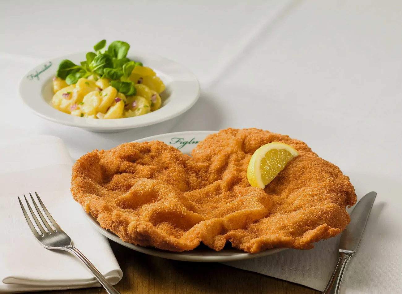 Figlmüller: Το Εμβληματικό Εστιατόριο του Wiener Schnitzel