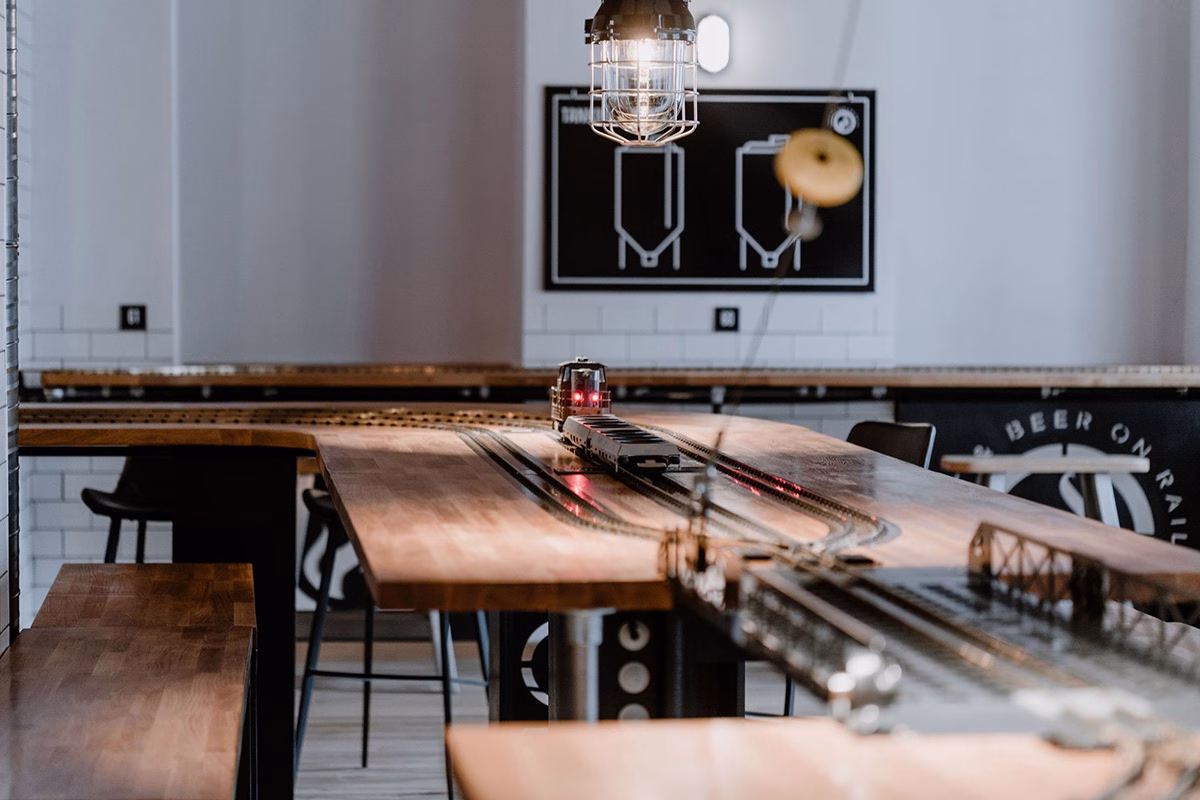 Η Τεχνολογία Πίσω από την Εμπειρία